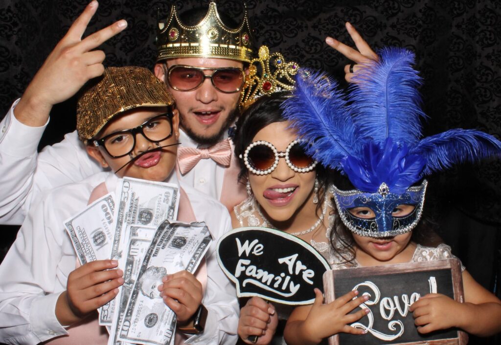 Wedding family photo booth